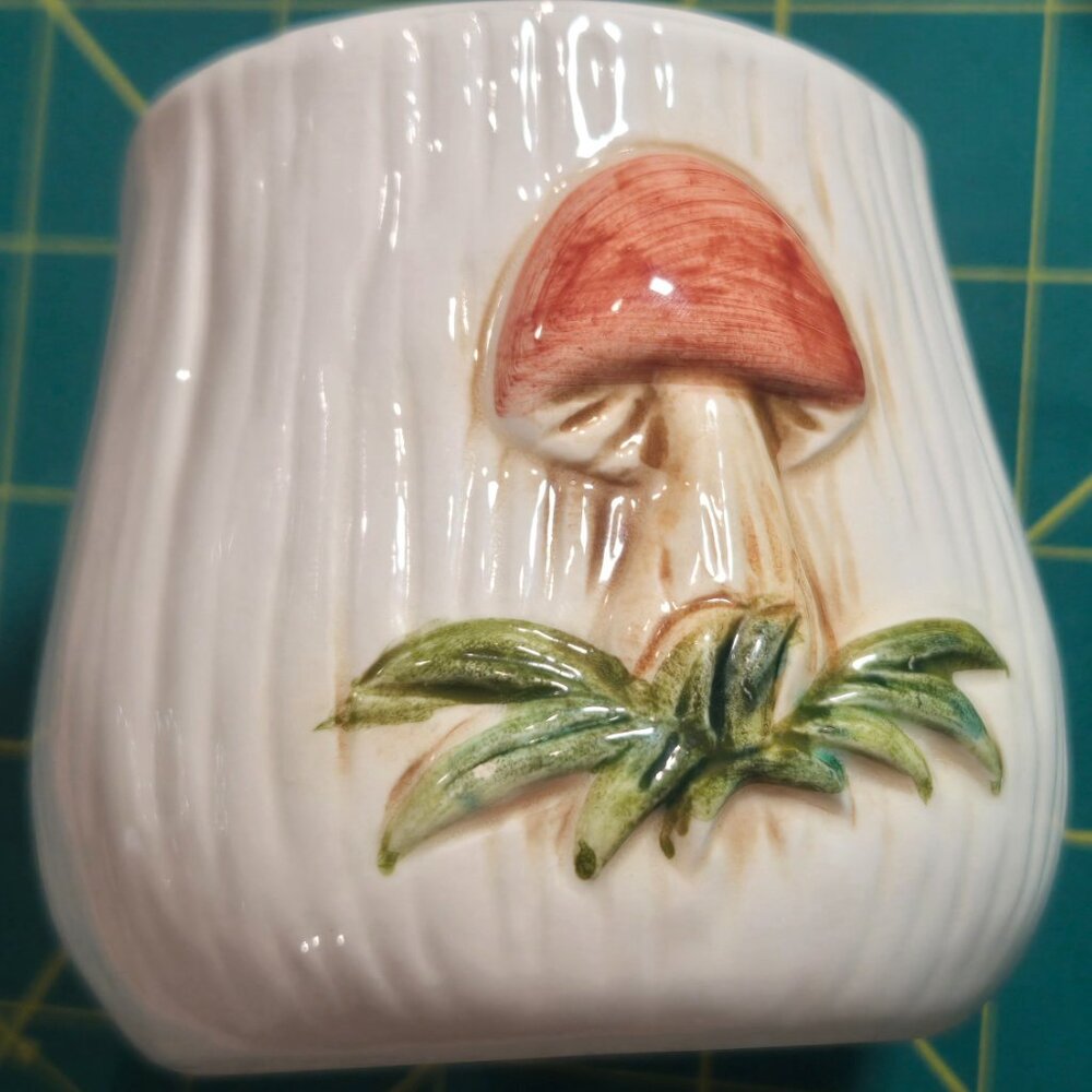 Vintage Ceramic Merry Mushroom Mini Canister Jar 4” Retro 1970s Kitchen Decor - Picture 9 of 15